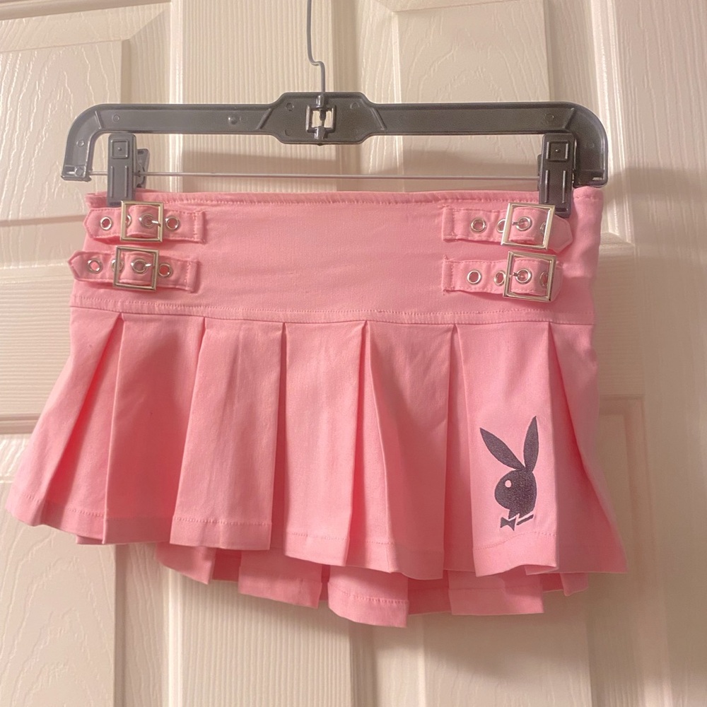 Playboy playful pleated bubblegum mini skirt